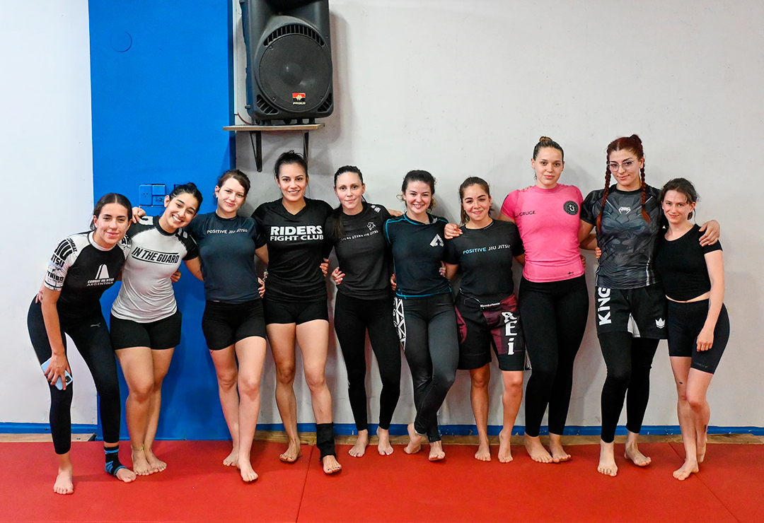 Alumnas de Positive en la clase sin kimono